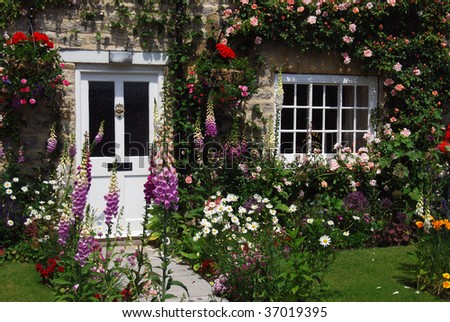 A postcard view of English cottage garden