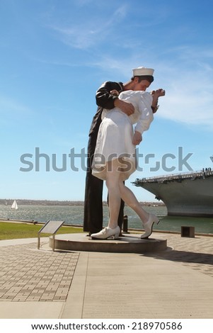 SAN DIEGO, CA, USA April 2014.: People view The Unconditional Surrender sculpture