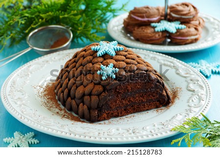 Chocolate fir cone - the idea of Ã?Â¢??Ã?Â¢??a Christmas cake