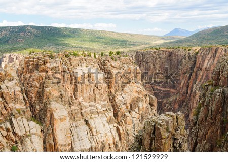Black Canyon of the Gunnison cliffs and canyon