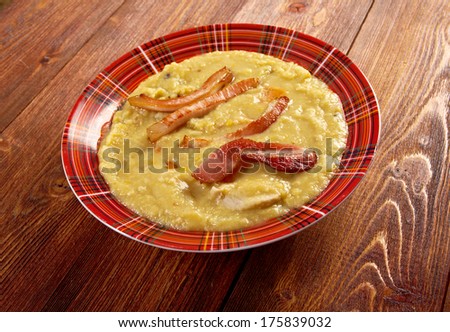 Artsoppa pea soup - Ã?Â??rtsoppa  .Traditional swedish cuisine dish