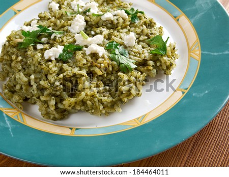 spanakorizo - Spinach and rice greek dish