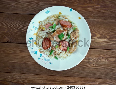 Chicken bog - dish made of rice, chicken, onion, spices, and sausage.Cuisine of the Southern United States