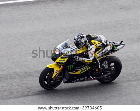 SEPANG, MALAYSIA - OCTOBER 25: Colin Edwards from Monster Yamaha tech 3 team in action taken at MotoGP 2009 Shell Advance Malaysian Motorcycle Grand Prix on October 25, 2009 in Sepang, Malaysia.