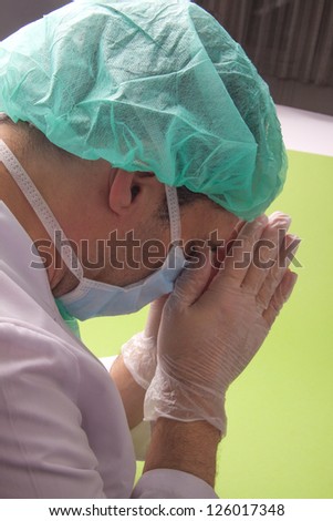Surgery Doctor Praying