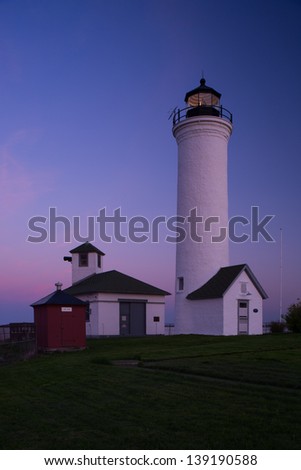 Tibbetts Point Lighthouse at sunrise