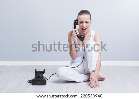 mad woman with phone