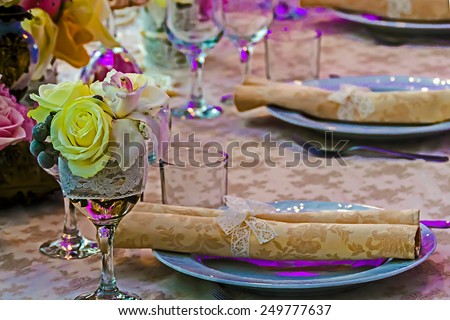 Special arrangement for the wedding dinner party.