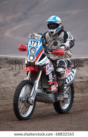 COPIAPO - JANUARY 11: Mauricio Gomez from Argentina riding his bike during his participation on Rally Dakar 2011 Argentina Chile, January 11 in Copiapo Chile.
