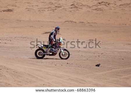 COPIAPO - JANUARY 11: Marc Coma from Spain riding his bike during his participation on Rally Dakar 2011 Argentina Chile, January 11, 2011 in Copiapo Chile.