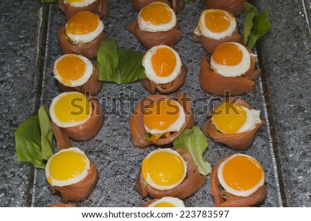 egg inside smoked salmon  food preparation