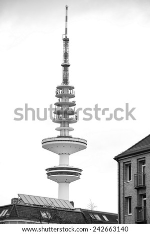 hamburg communication tower in black and white