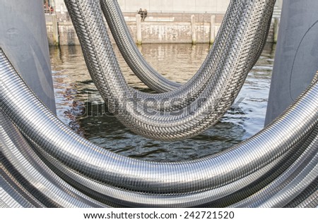 giant harbor metallic flexible pipe