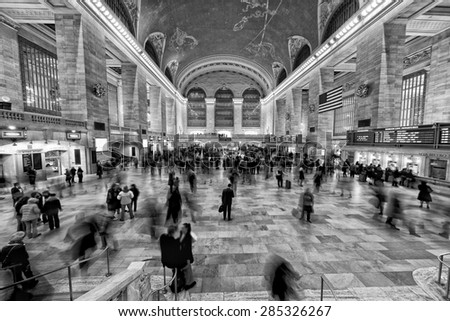 NEW YORK - USA - 11 DECEMBER 2011 Interior of Grand Central station full of people in black and white