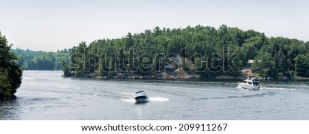 Power boats in a curve