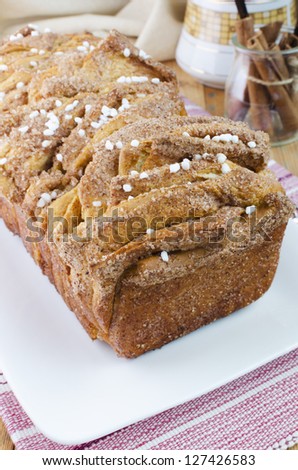 Cinnamon Nutmeg Sugar Pull-Apart Bread