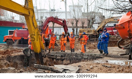 VLADIMIR, RUSSIA - APRIL 19:  Emergency repairs on April 19, 2012 in Vladimir, Russia. City service and rescuers do emergency repair work on damage caused by meltwater. Damaged sewer and water supply
