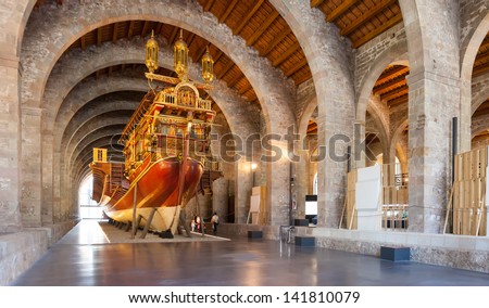 Barcelona, Spain - June 1: Imitation Of War Medieval Ship In Museu Maritim De Barcelona In June 1, 2013 In Barcelona, Spain. Museum Was Opened In 1929 And Is Located In Shipyards, Built In 1283