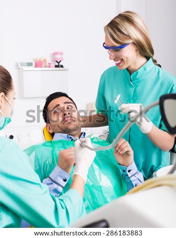 Upset client and dental clinic crew during check up