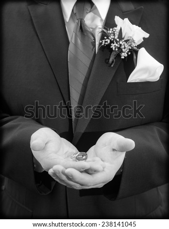Best man with wedding bands