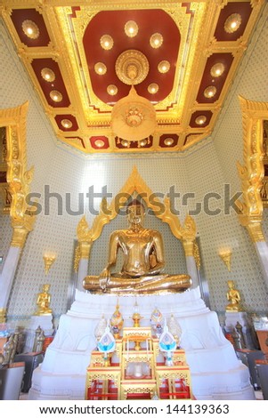 BANGKOK, THAILAND - June 29 :The Gold Buddha in chapel of Wat Trimit Temple, Thailand on June 29,2013 in Bangkok, Thailand. This Buddha Image is made by the gold value 5.5 tons.