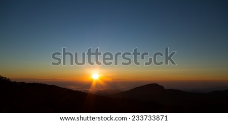 sunrise,Viewpoint  Inthanon. Watch the sun rise in the morning Furnishings and all visitors to visit this spot.