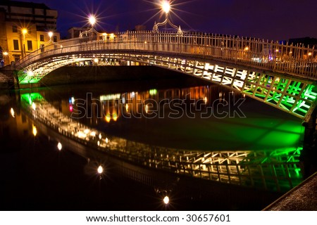 Ha\'penny Bridge, Dublin