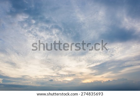 Sky before dusk Light - Natural