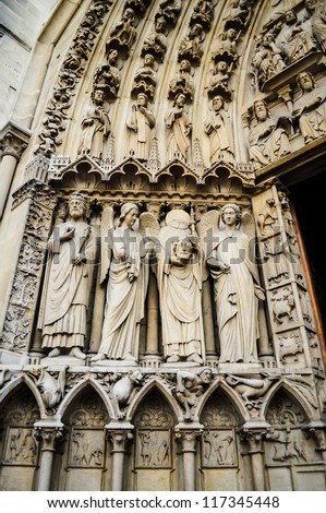 Notre Dame Cathedral sculpture