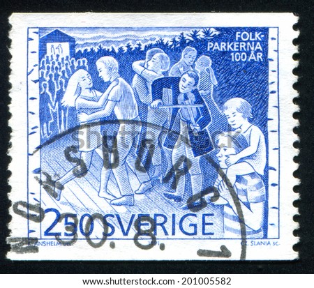 SWEDEN - CIRCA 1991: stamp printed by Sweden, shows Dancing in park, circa 1991
