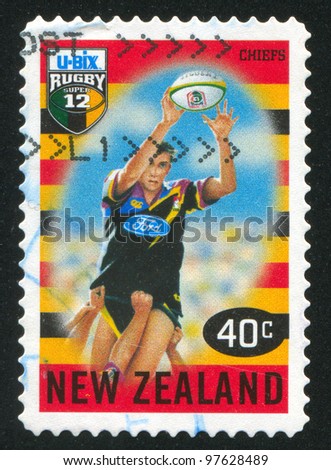 NEW ZEALAND - CIRCA 1999: A stamp printed by New Zealand, shows New Zealand U-Bix Rugby Super, Chiefs, circa 1999