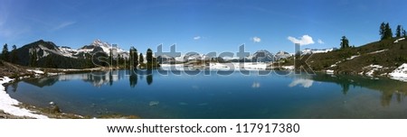 Panorama of Elfin Lakes on top of diamond head in Garibaldi National Park in British Columbia during spring