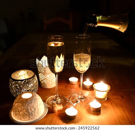 Sparkling candle light dinner