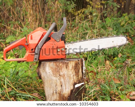 Red Chainsaw