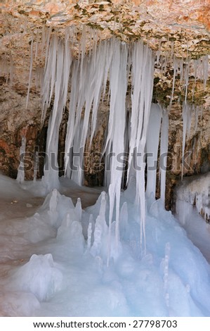 Winter, Mossy Cave with blue and white icicles, Bryce Canyon National Park, Utah, USA