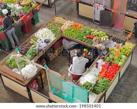 GUANAJUATO, MEXICO - OCTOBER 26, 2013: Market in the city of Guanajuato, the World Heritage Site (1988).  The city has about 170,000 population.