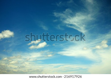 Background of white clouds and blue sky (Photographed in Tokyo, Japan)