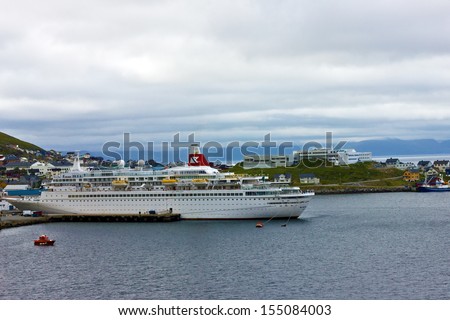 Honningsvag, Norway: Cruise vessel came into Honningsvag port, Norway.