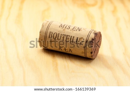 French wine cork (Mise en bouteille a la propriete)
