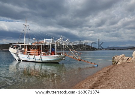 Greece-boat and Kondyli beach