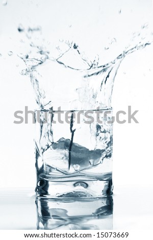 vodka alcohol elegant splash