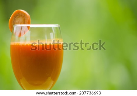 Drinking carrot juice has health benefits.