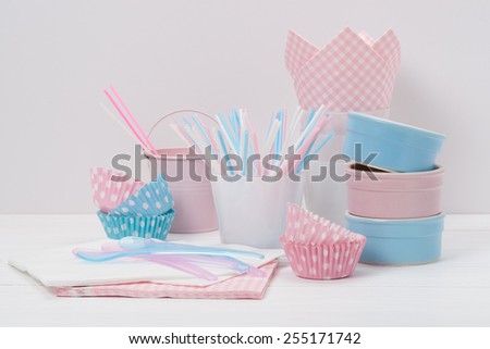 Kids Birthday Party Dinnerware. Paper And Plastic.