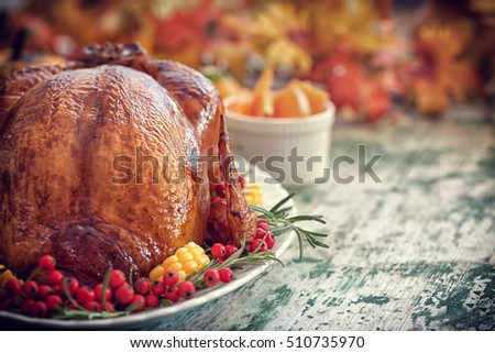 Thanksgiving Turkey dinner table setting