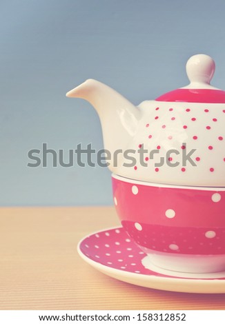 Red tea kettle polka dots vintage