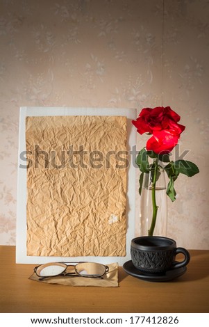 Flowers with paper note of still life