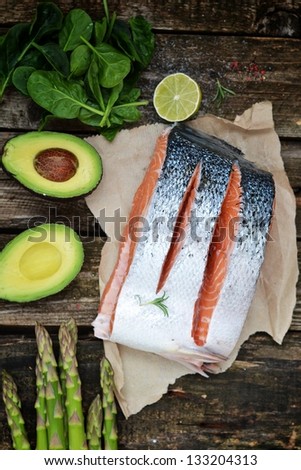 salmon,avocado,spinach  and asparagus