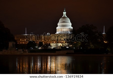 Washington DC, US Capitol Building at night