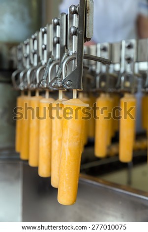 Automatic production line of fruit ice
