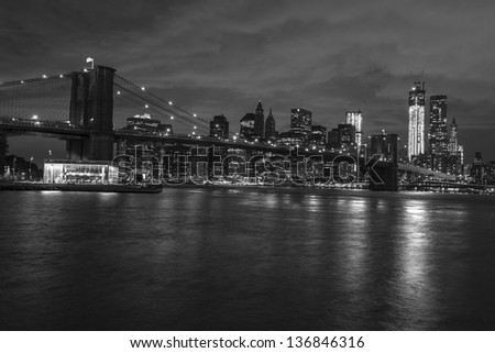 Brooklyn Bridge in New York, Black and white image
